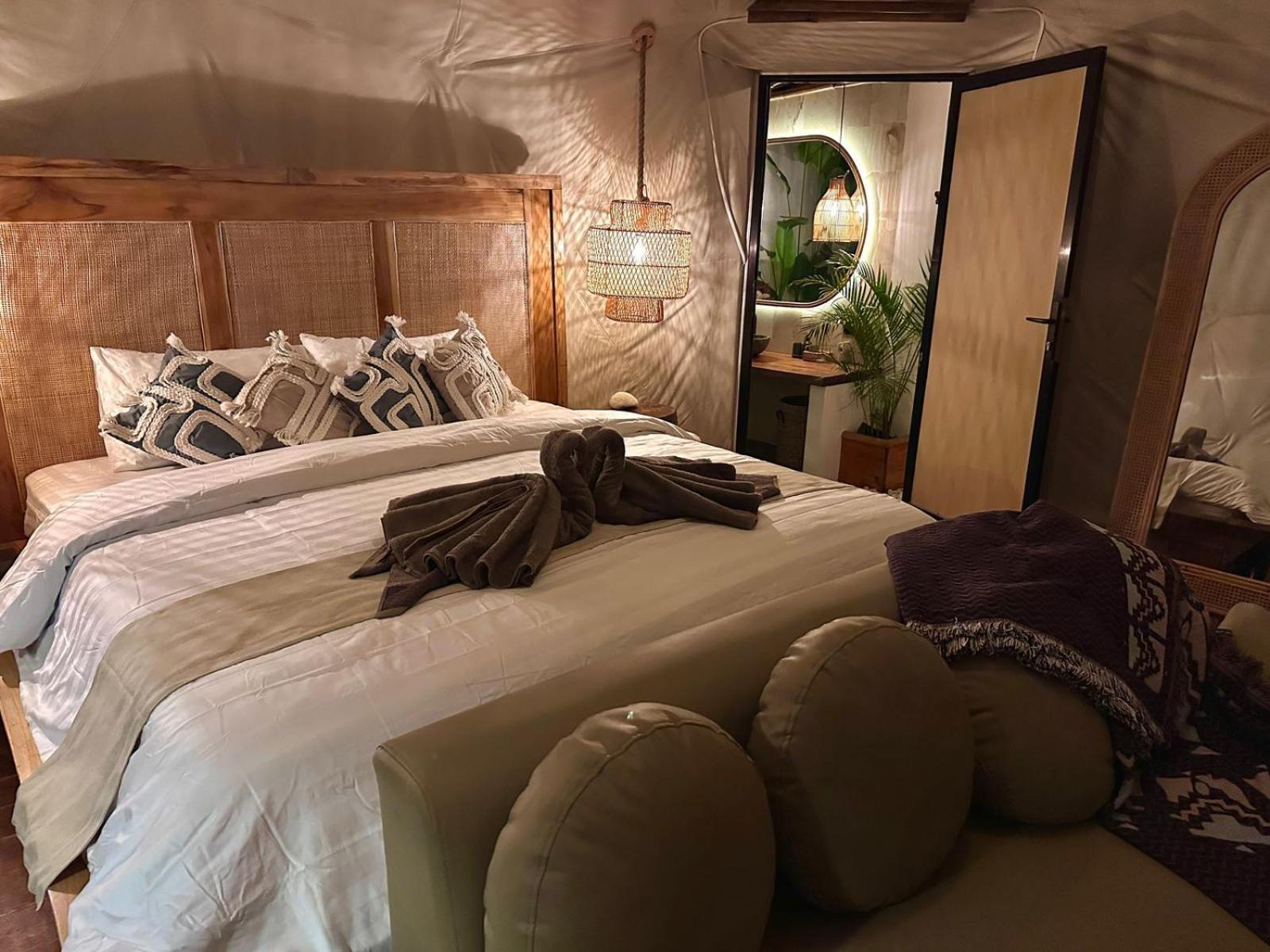 Beachfront Luxury Dome Villas - Gamat Bay Resort Нуса Пенида Экстерьер фото