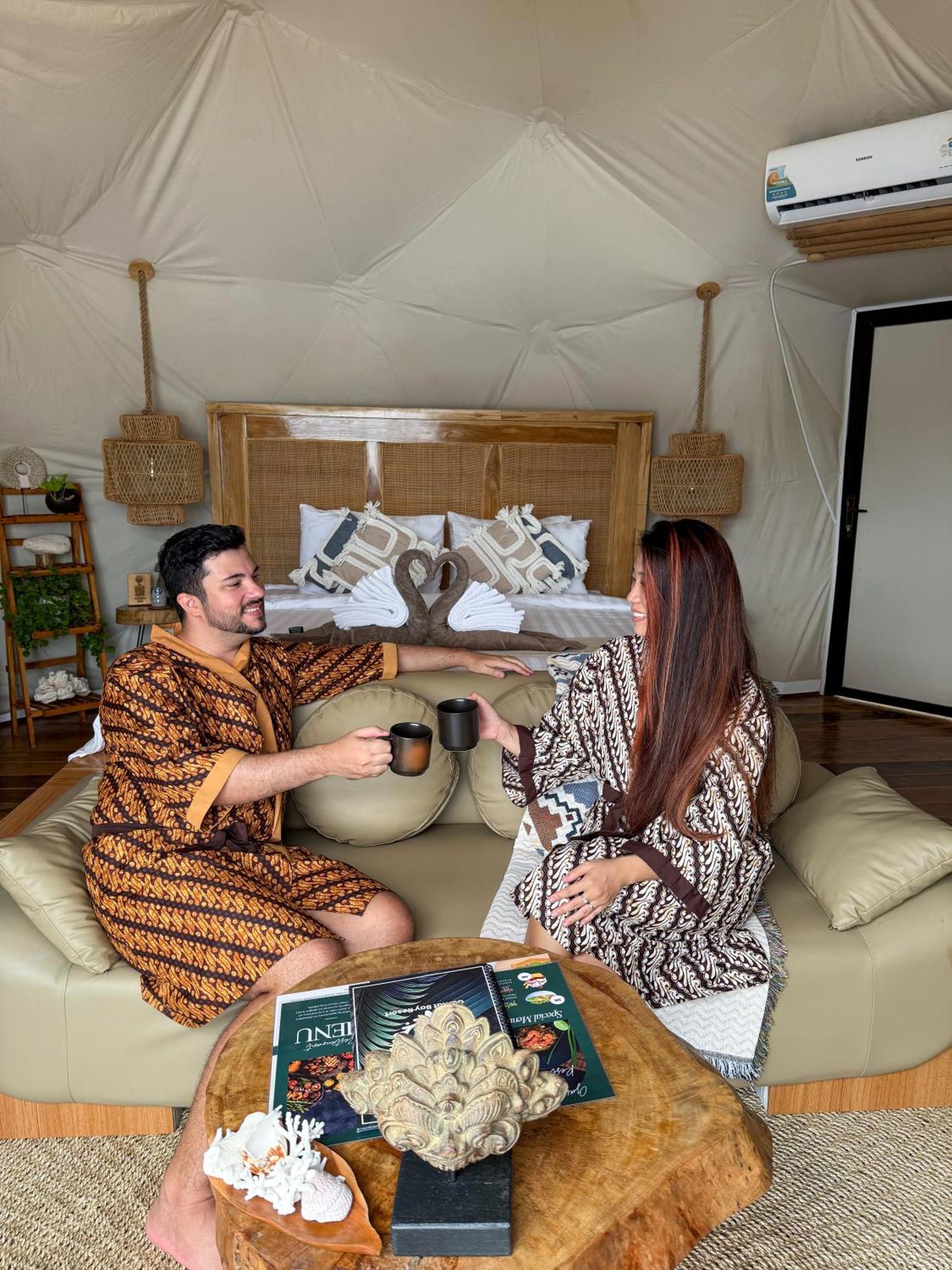 Beachfront Luxury Dome Villas - Gamat Bay Resort Нуса Пенида Экстерьер фото